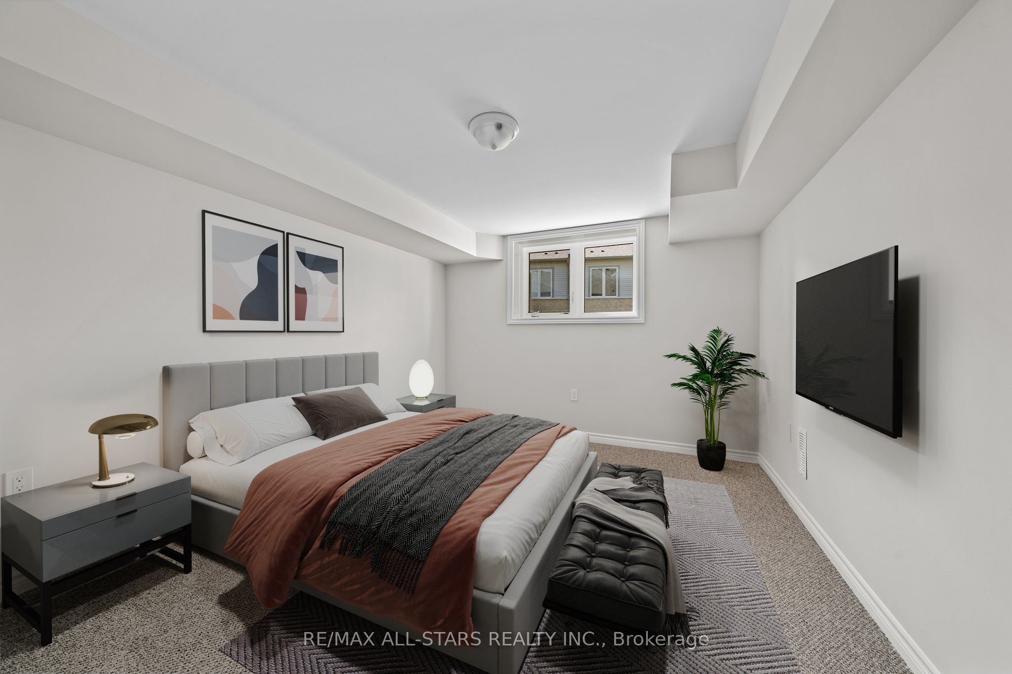 17 Lakewood Crescent, #29