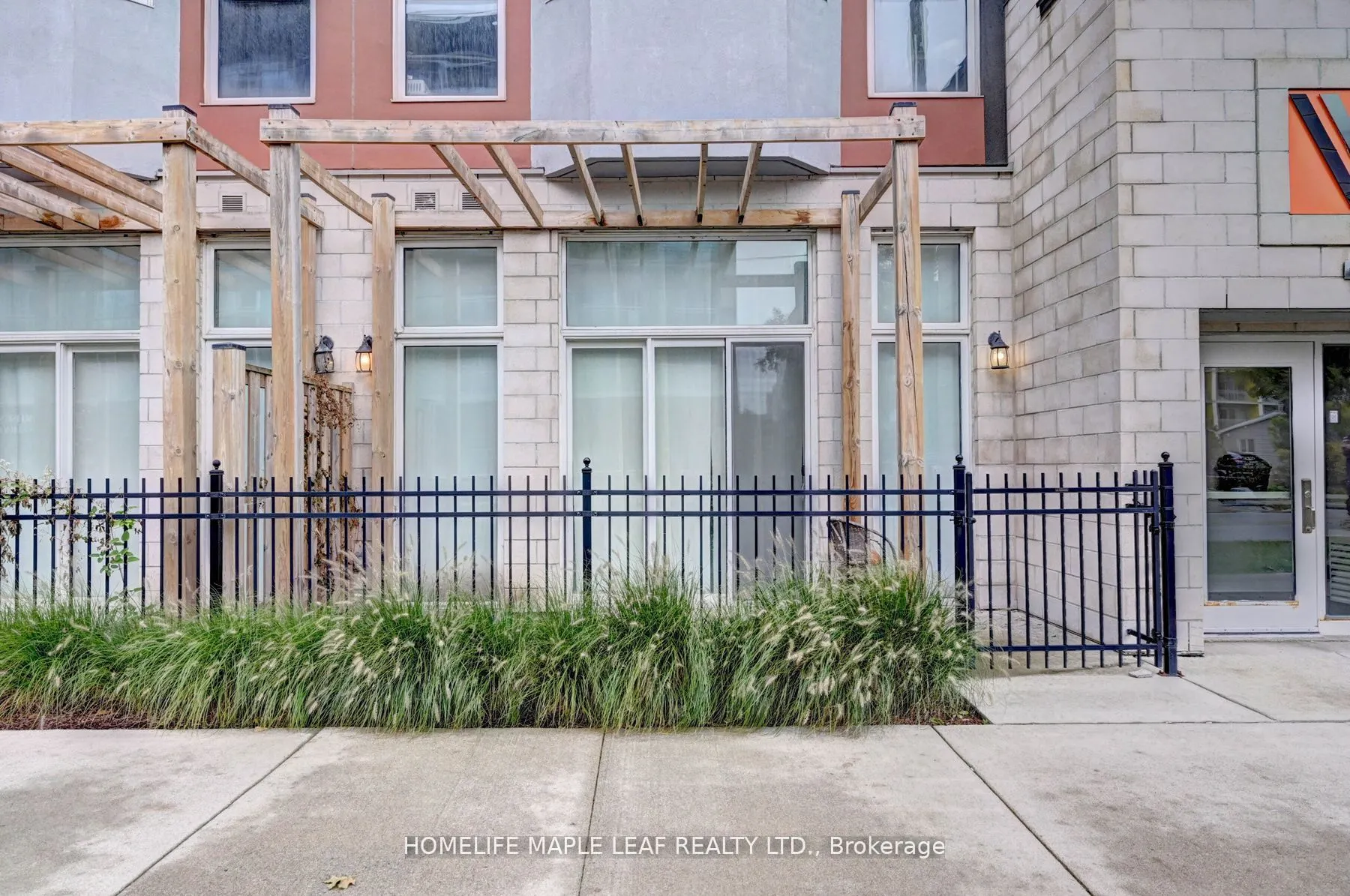 253 ALBERT Street W, #106