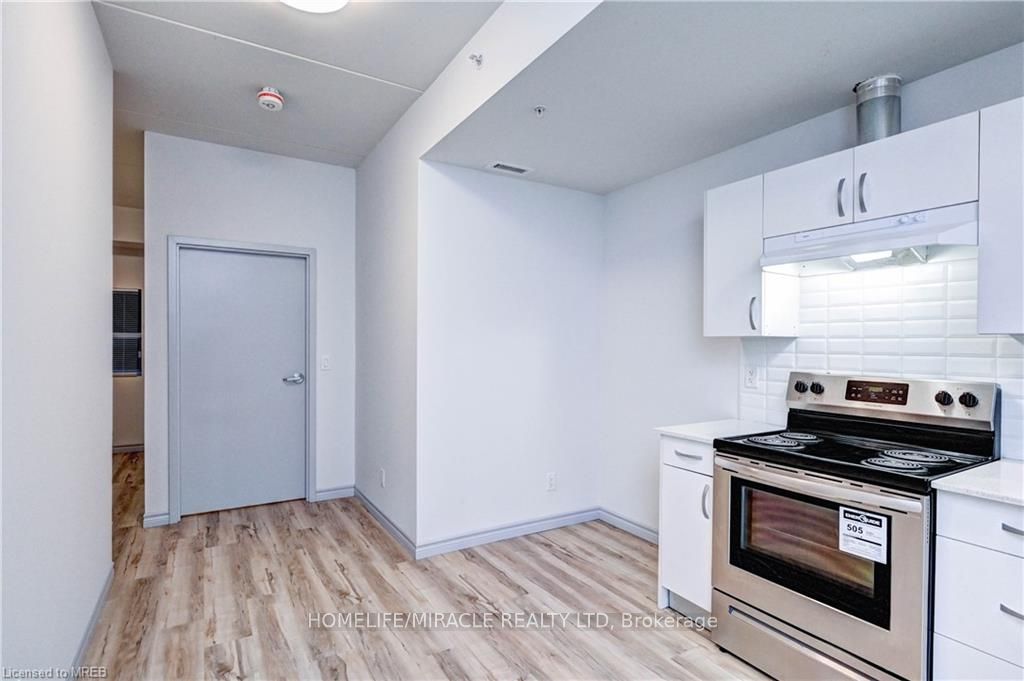 269 Sunview Street, #B05