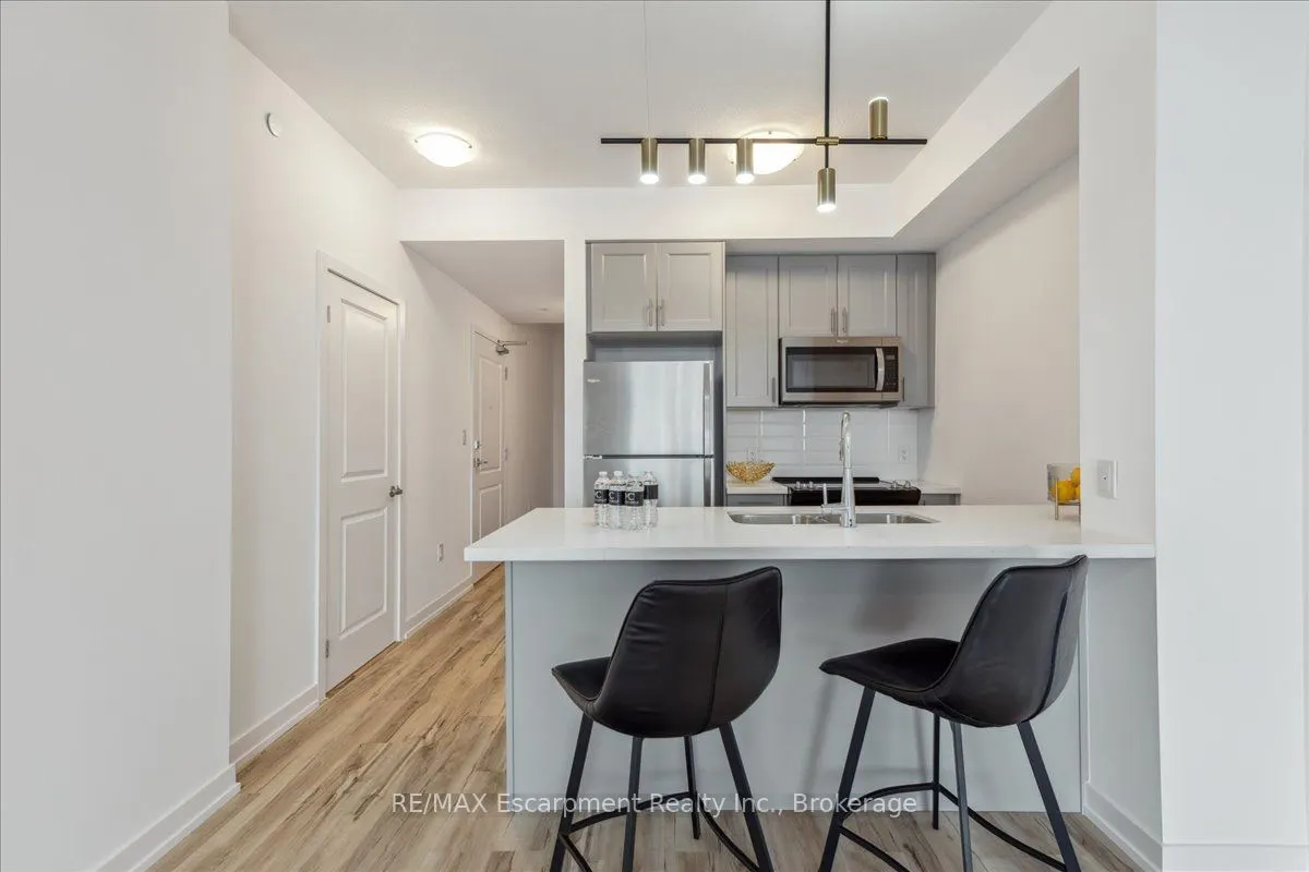450 Dundas Street E #1001