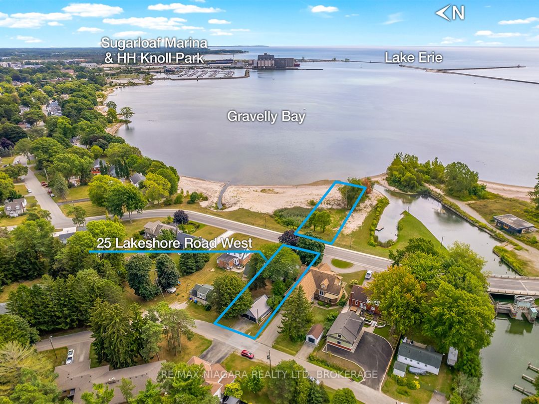25 Lakeshore Road W