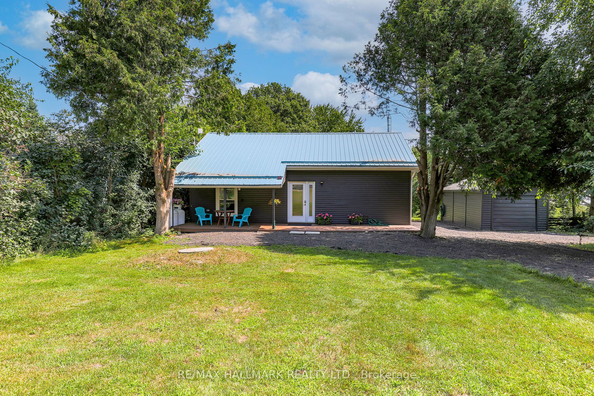 21 Shirley Anne Drive S
