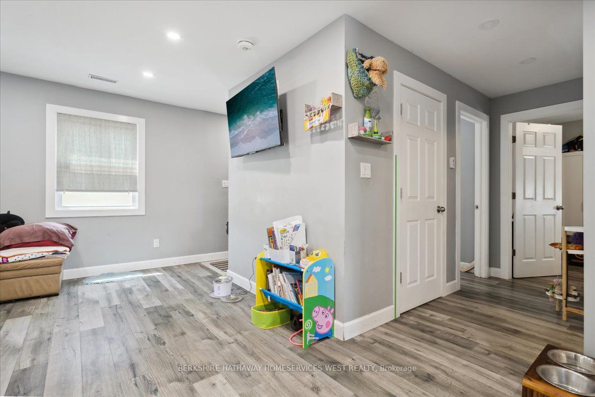 61 Dieppe Road