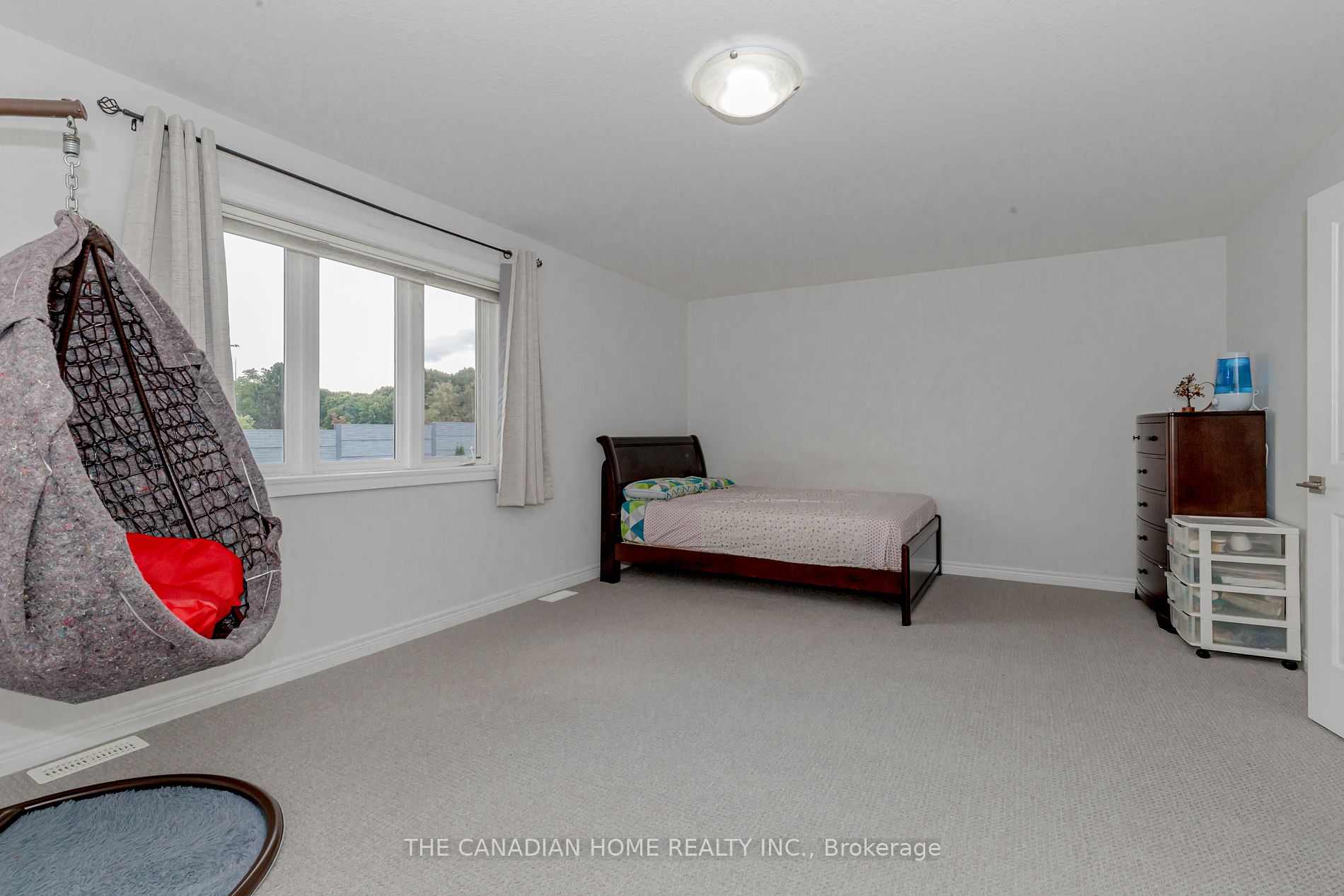 49 Sexton Crescent