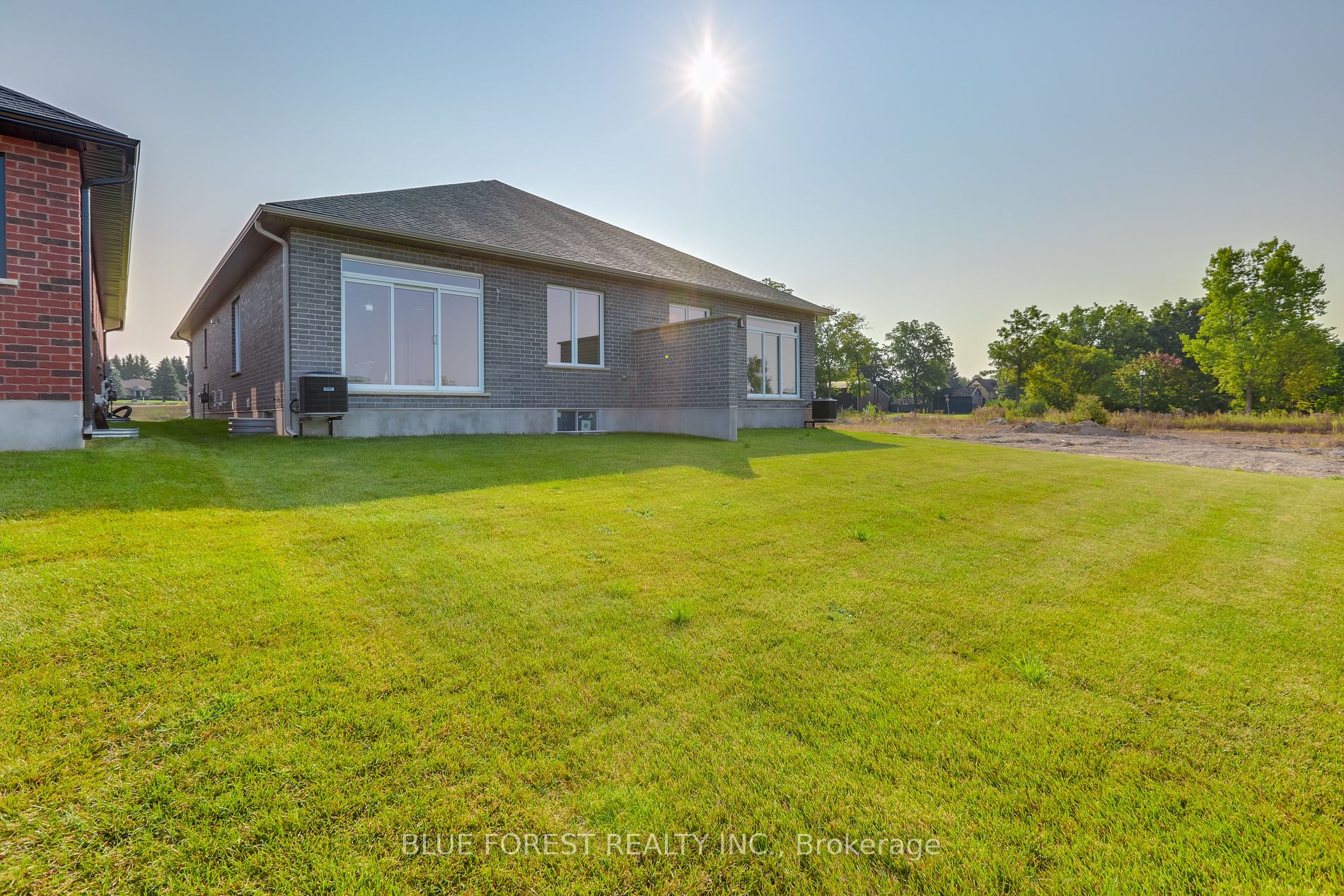 142 SHIRLEY Street
