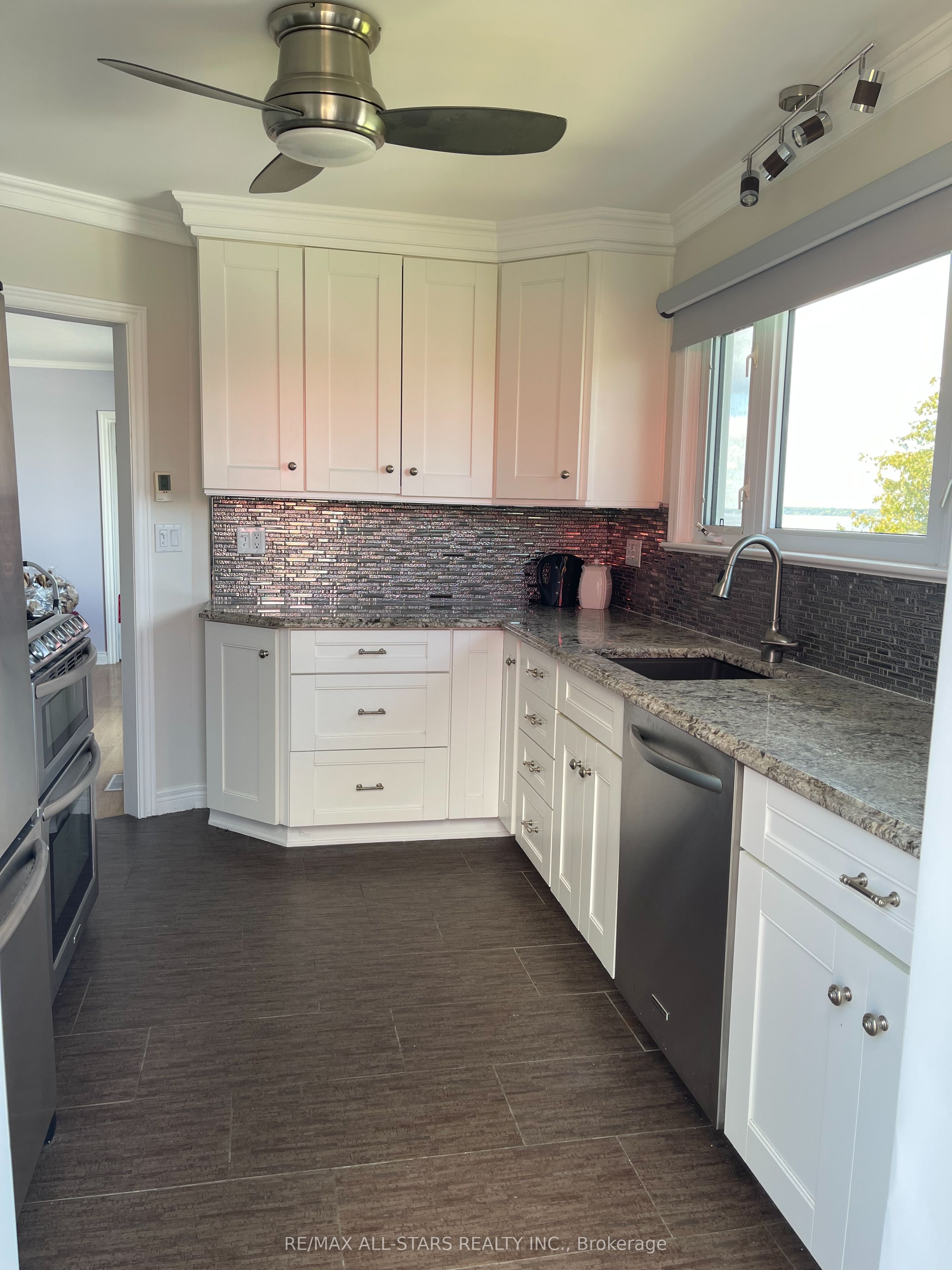 832 Cedar Glen Road