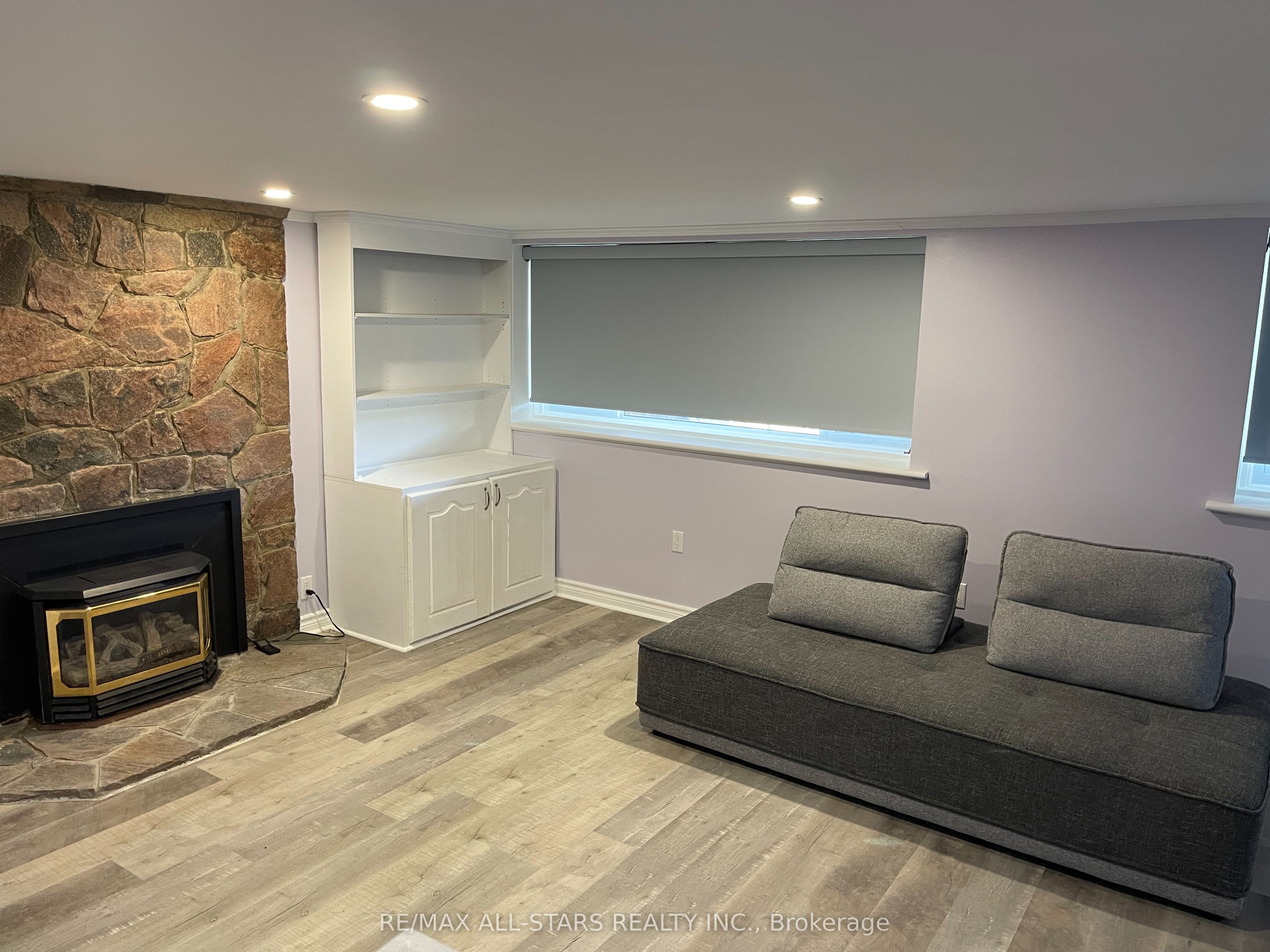 832 Cedar Glen Road