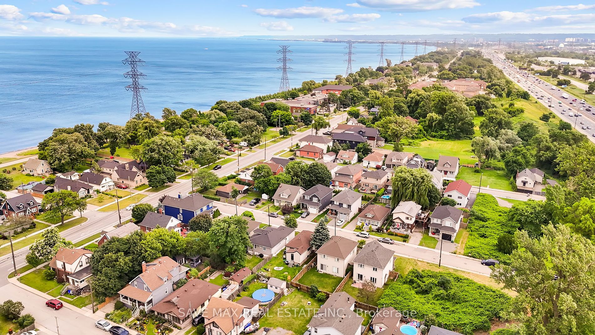 17 Lagoon Avenue