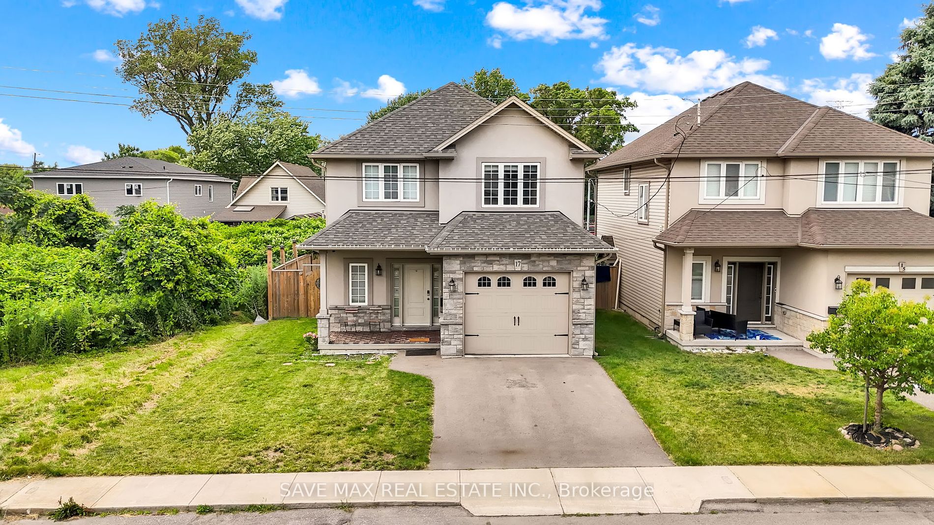17 Lagoon Avenue