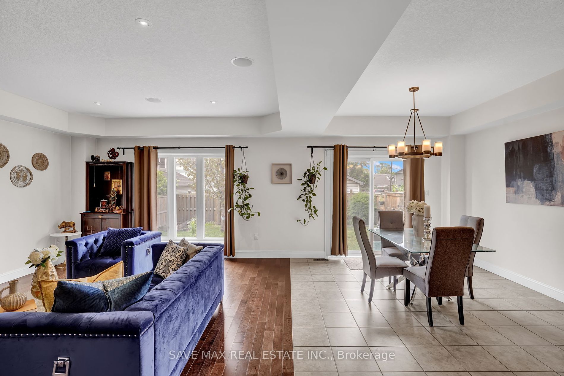 17 Lagoon Avenue