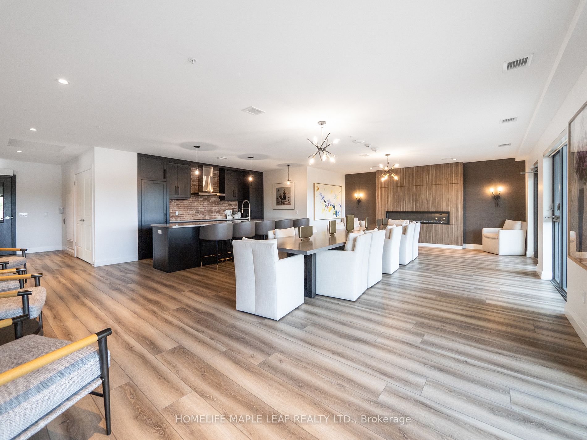 15 Glebe Street #1310