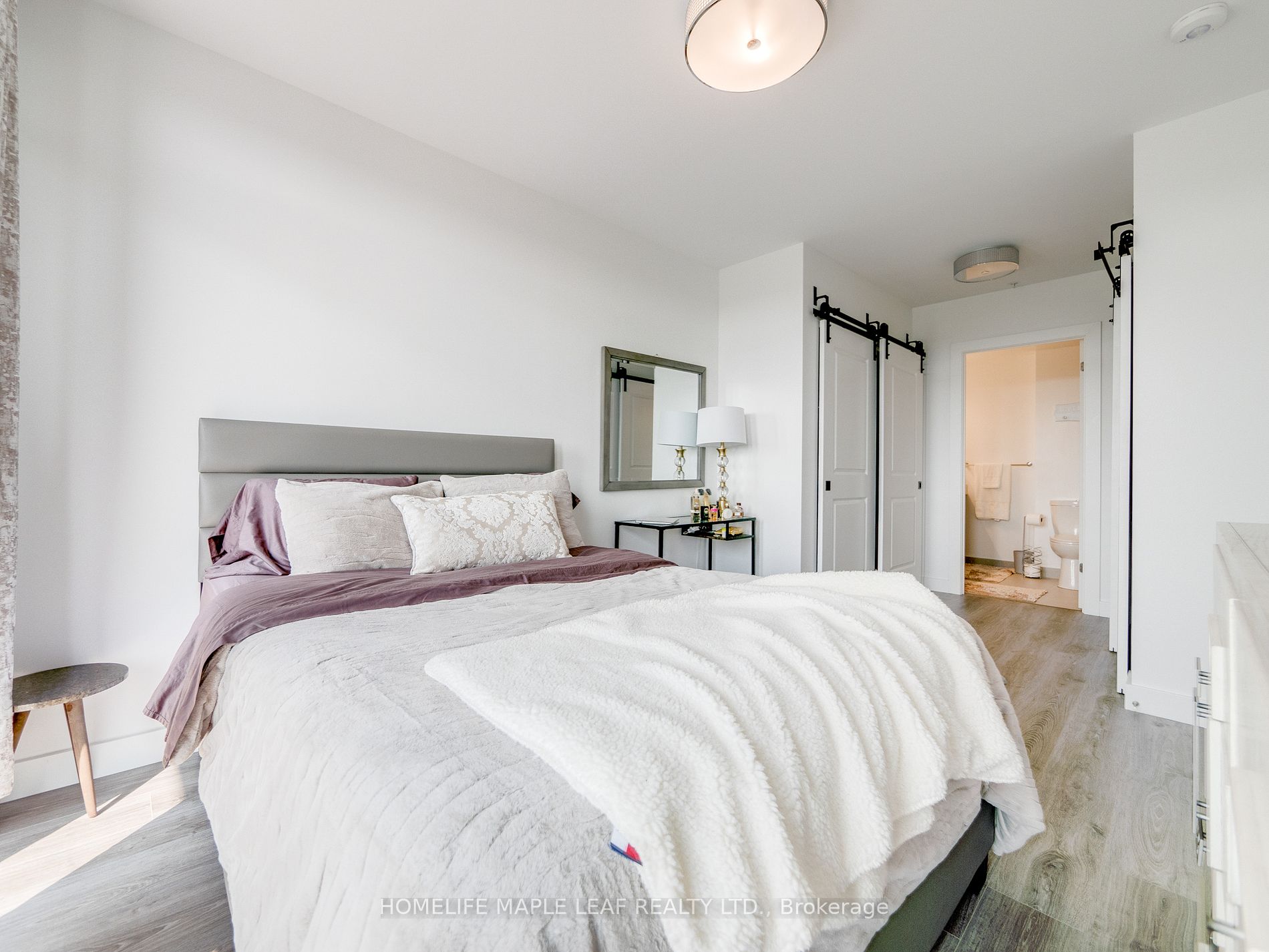 15 Glebe Street #1310