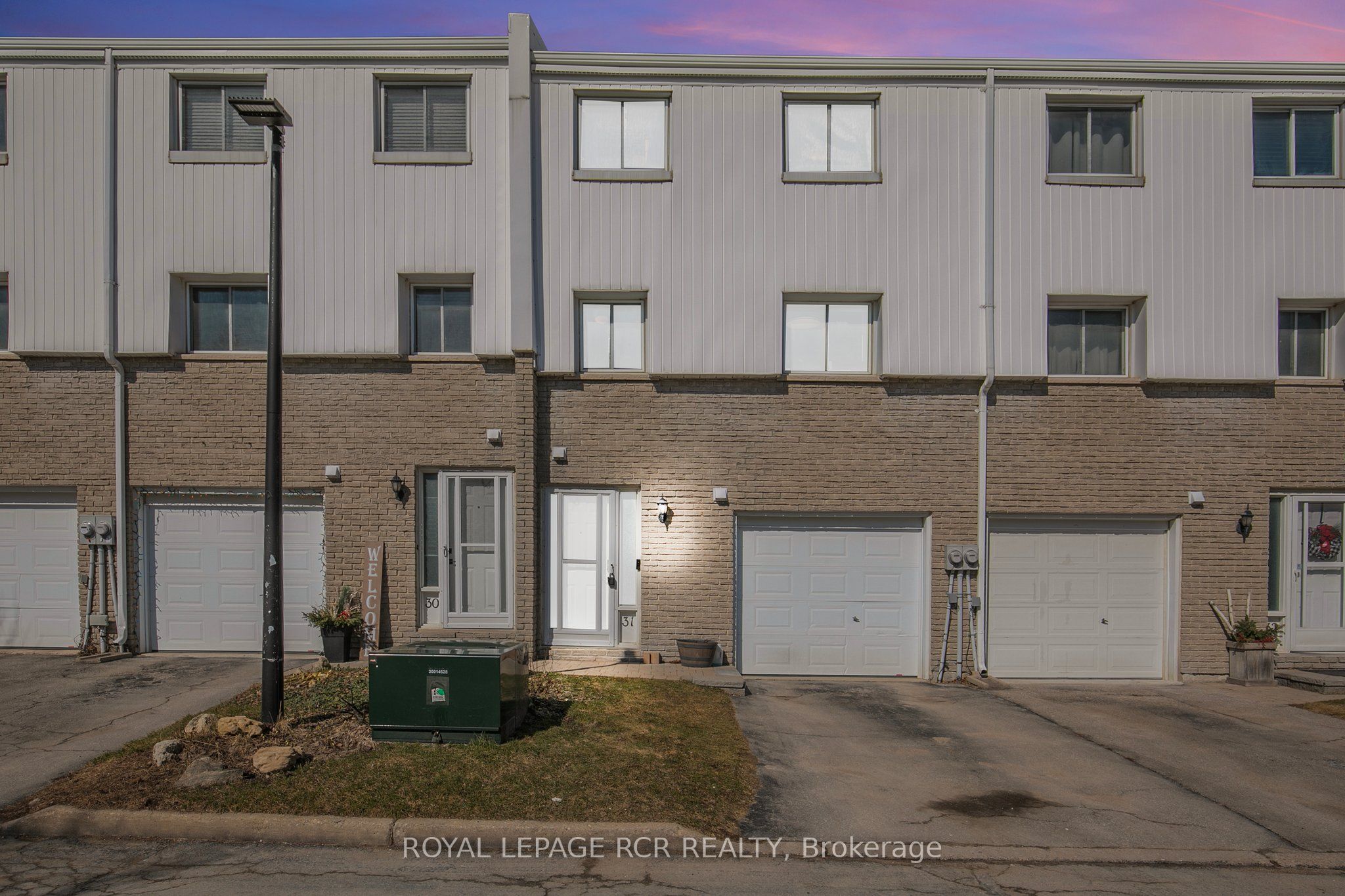 325 William Street, #31