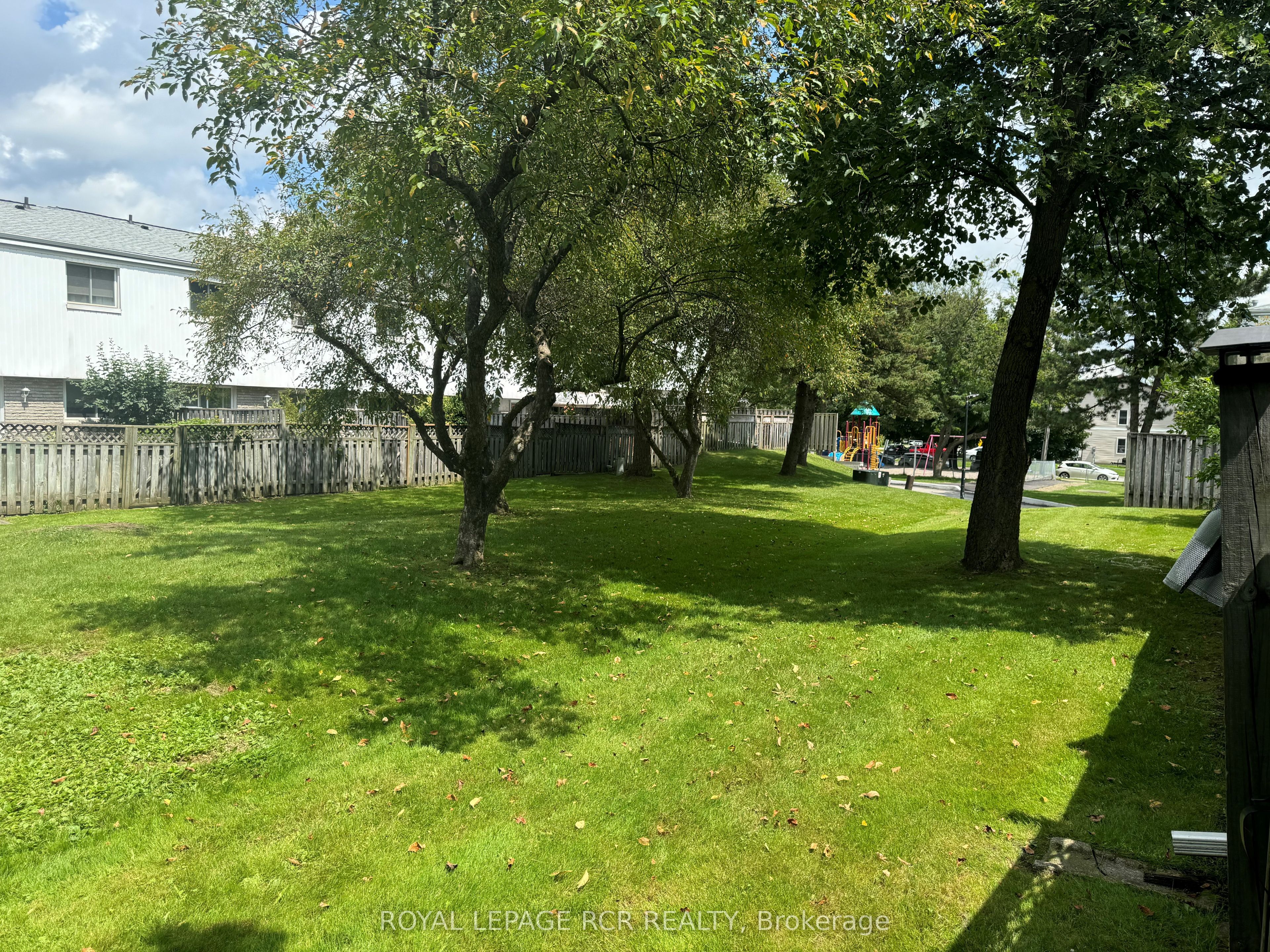325 William Street, #31