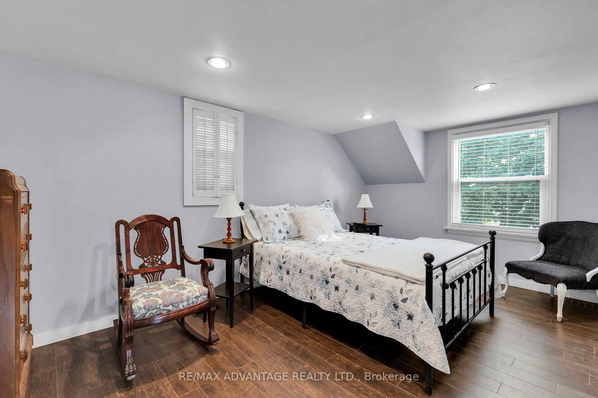 465 Ashland Avenue