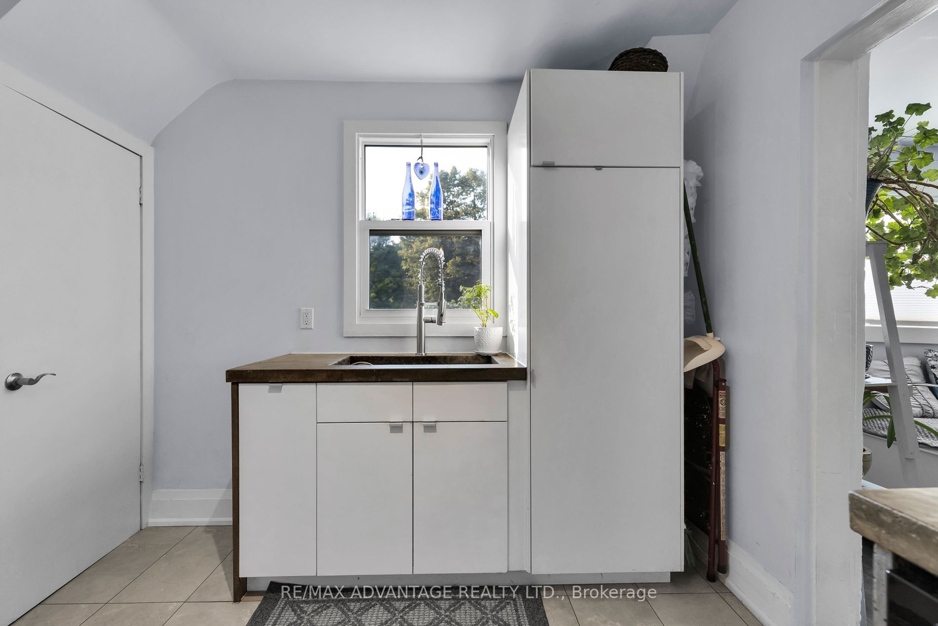 465 Ashland Avenue