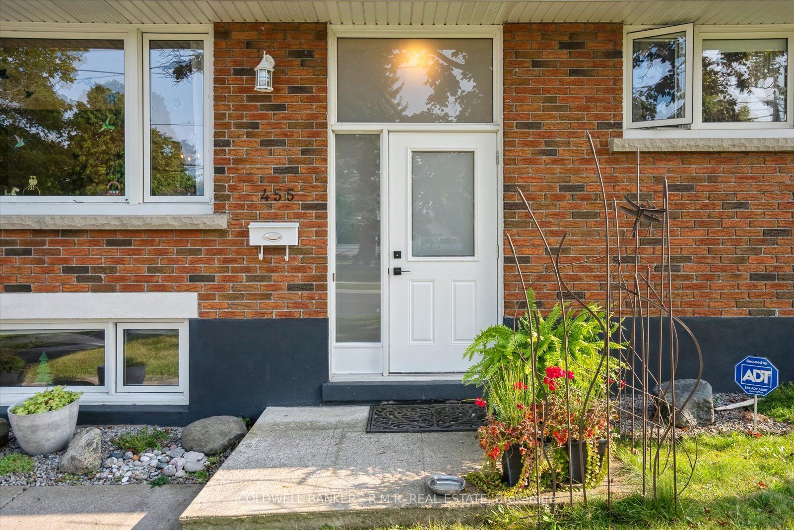 455 Harden Street