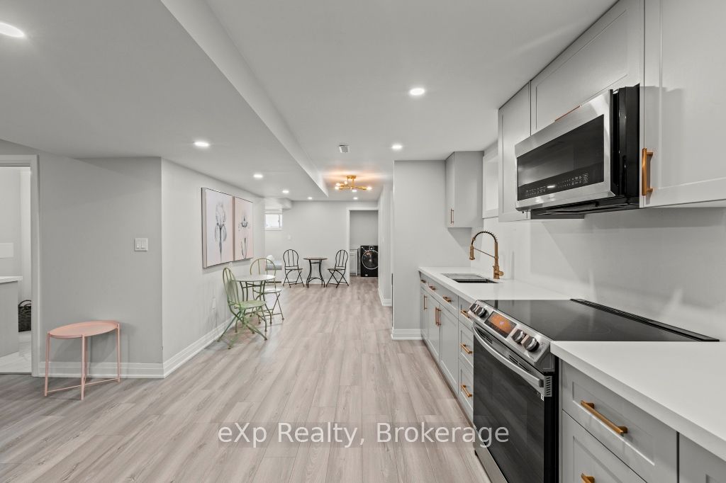 1329 Niagara Stone Road