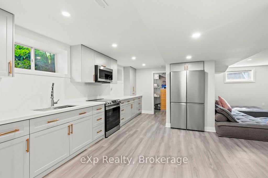 1329 Niagara Stone Road