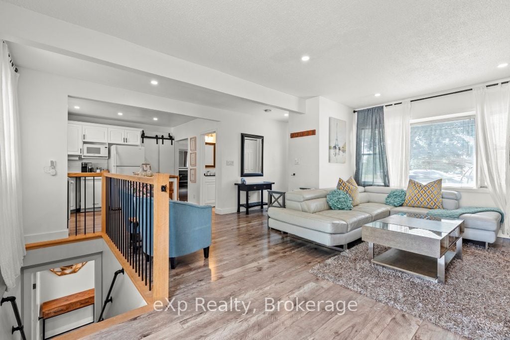 1329 Niagara Stone Road