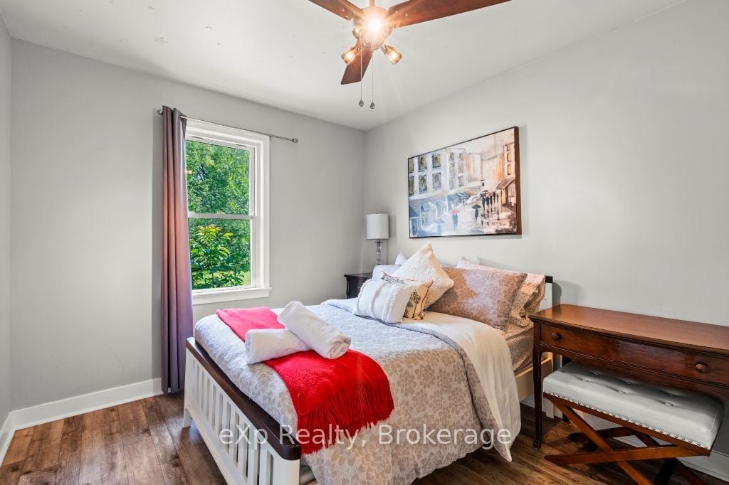 1329 Niagara Stone Road