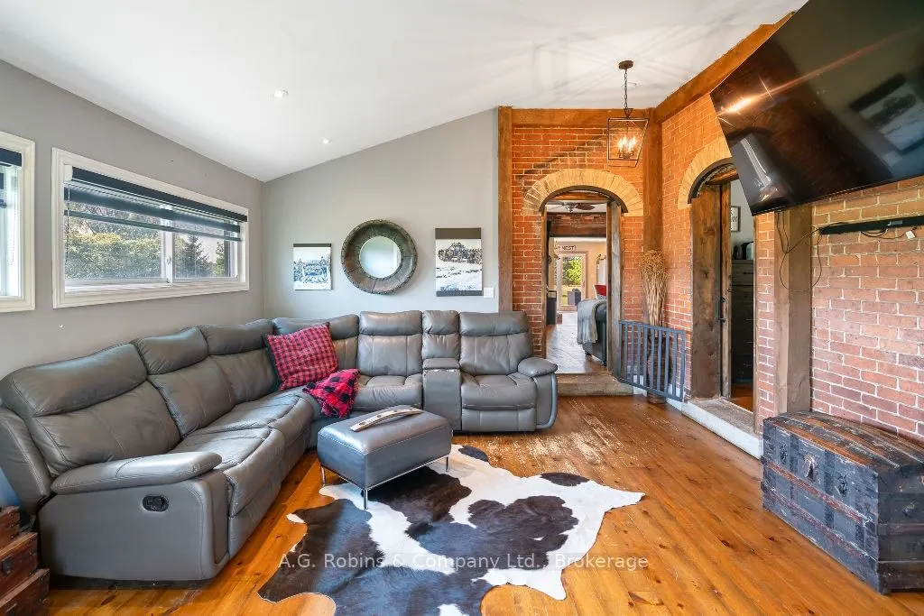 118 River Road