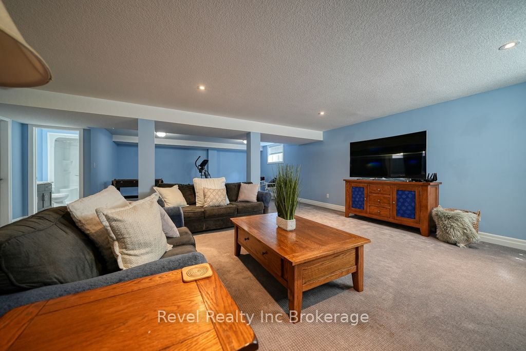 247 Munnoch Boulevard #24