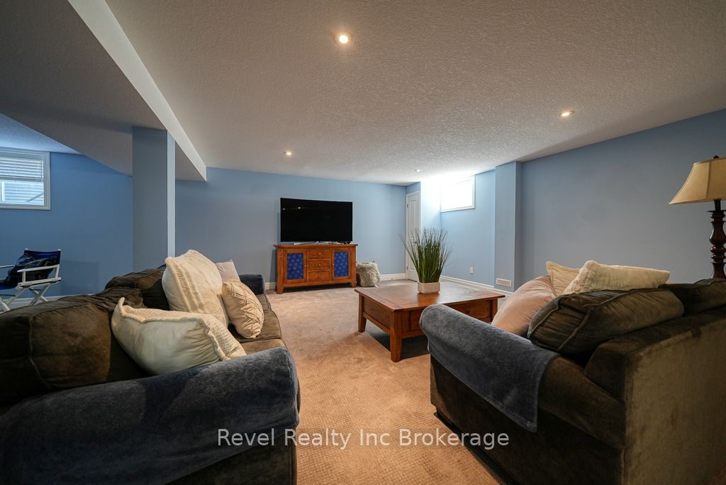 247 Munnoch Boulevard #24