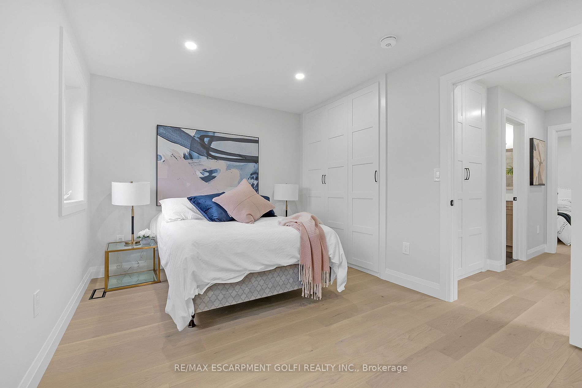29 Magill Street