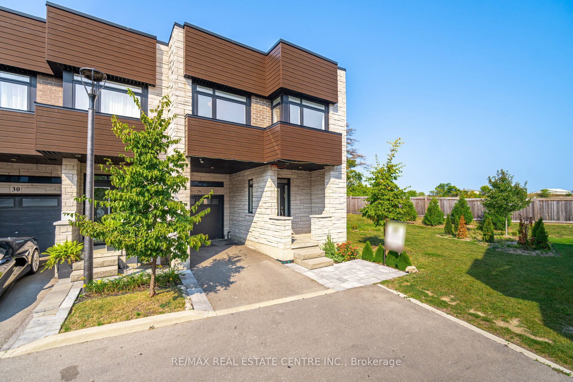 35 Midhurst Heights, #29