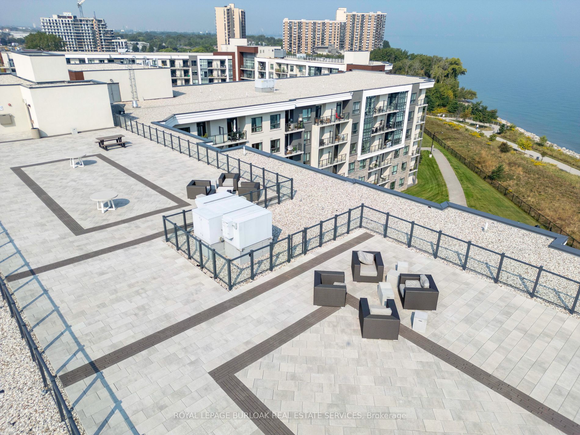 101 Shoreview Place #133