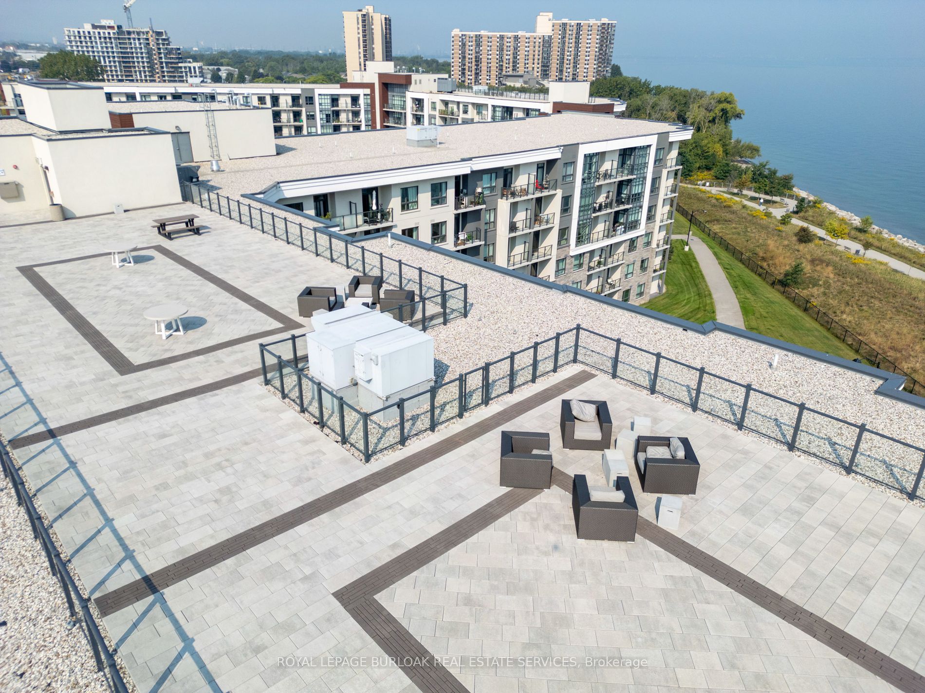 101 Shoreview Place #133