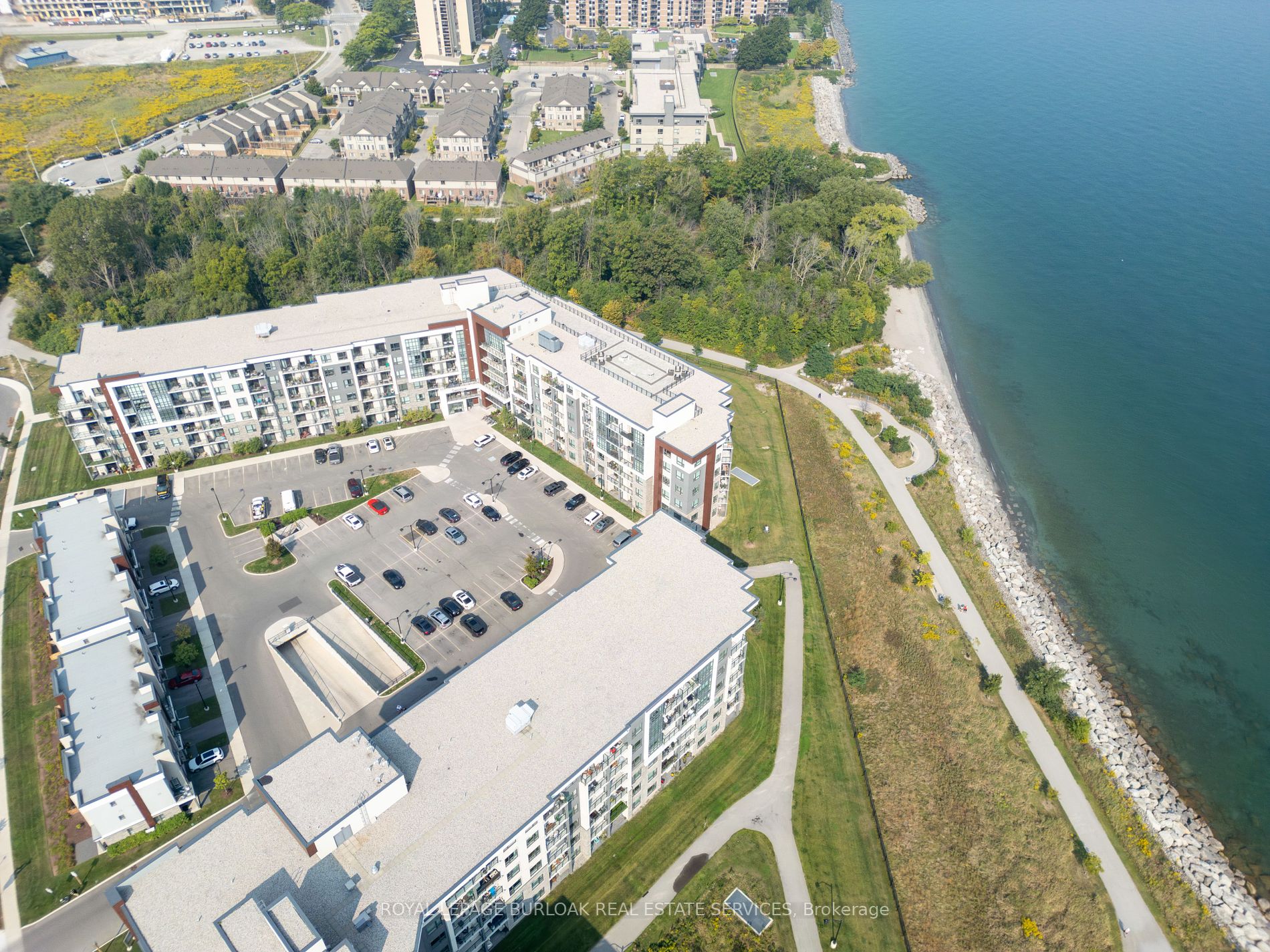 101 Shoreview Place #133