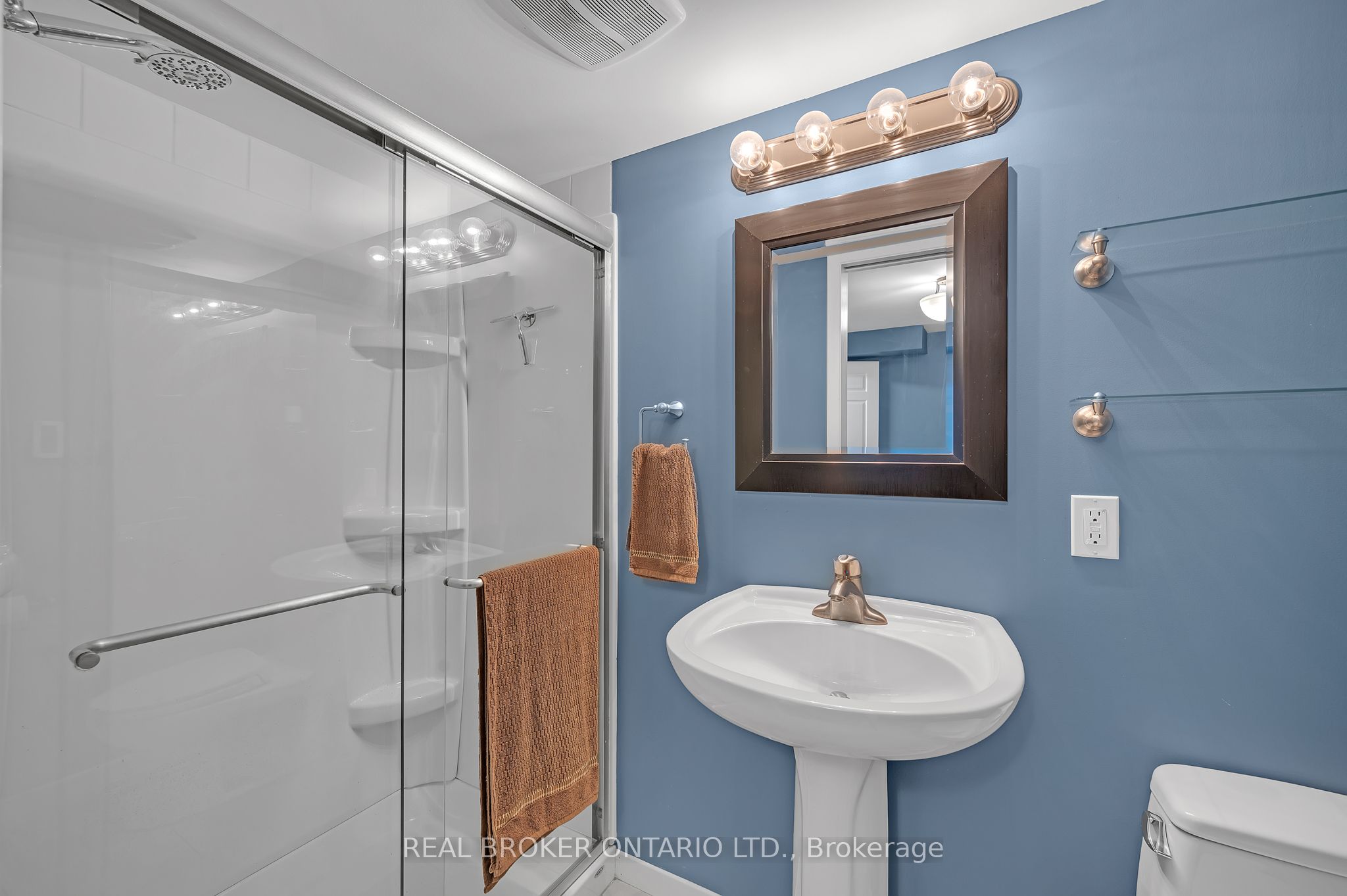 177 Main Street W #8
