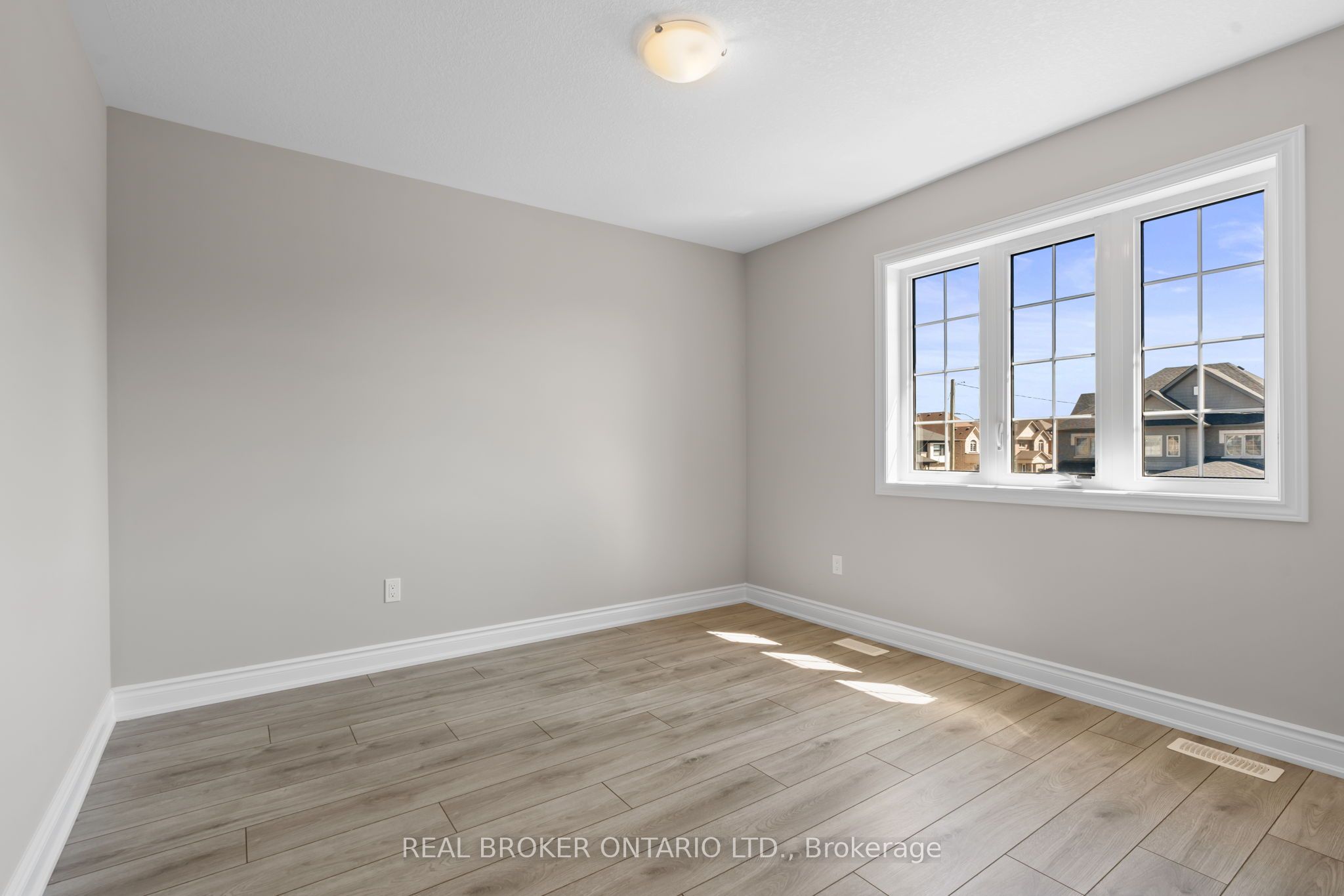 15 Venture Way