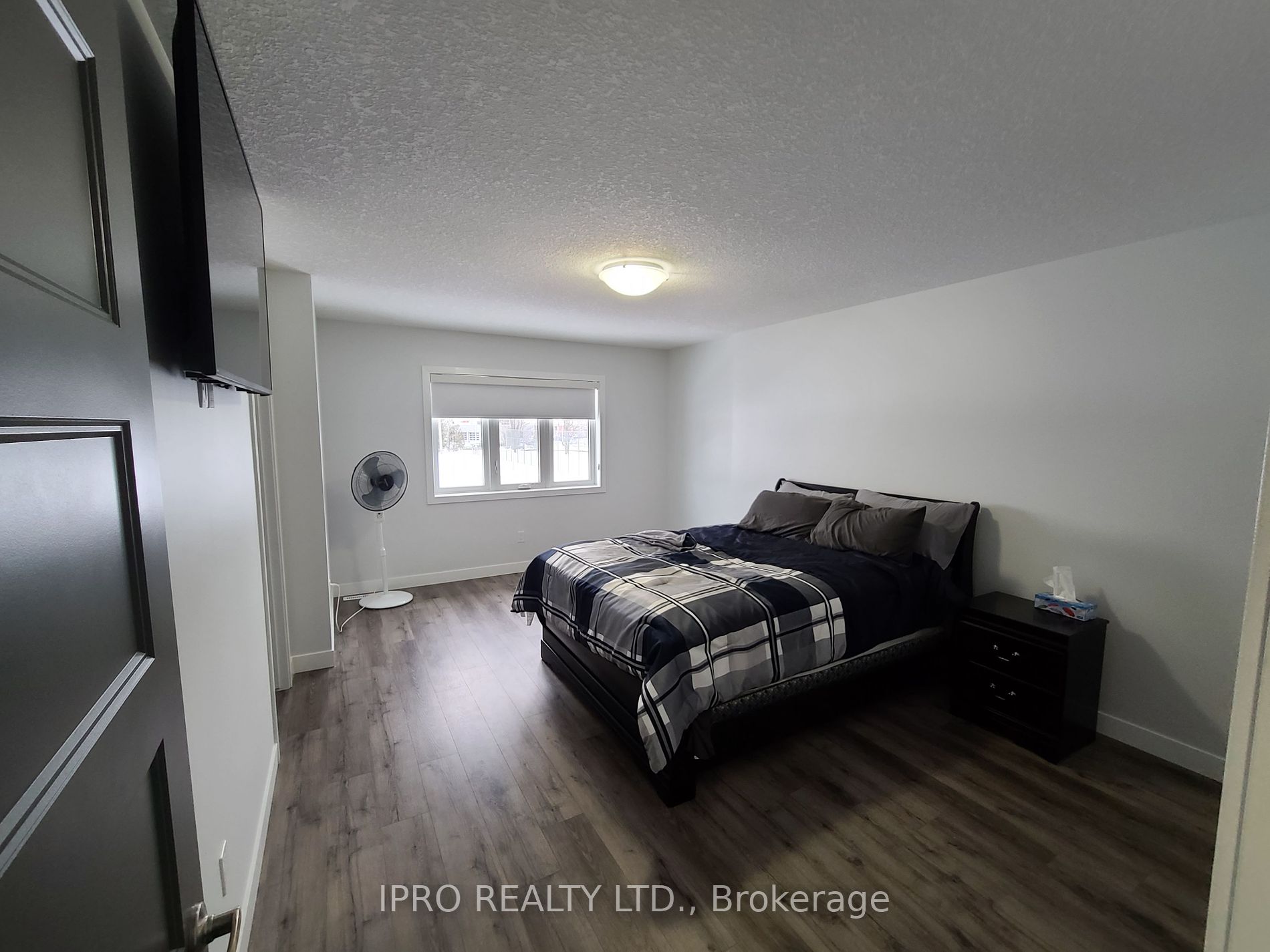 3380 Singleton Avenue #36