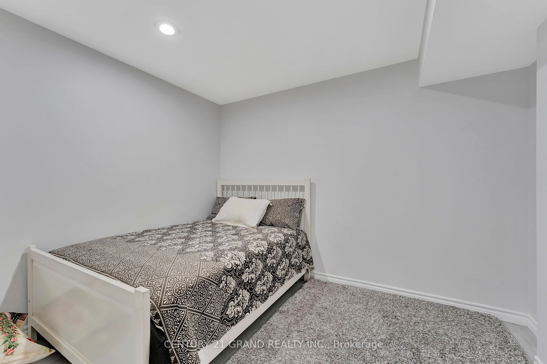 6 Tarrison Street