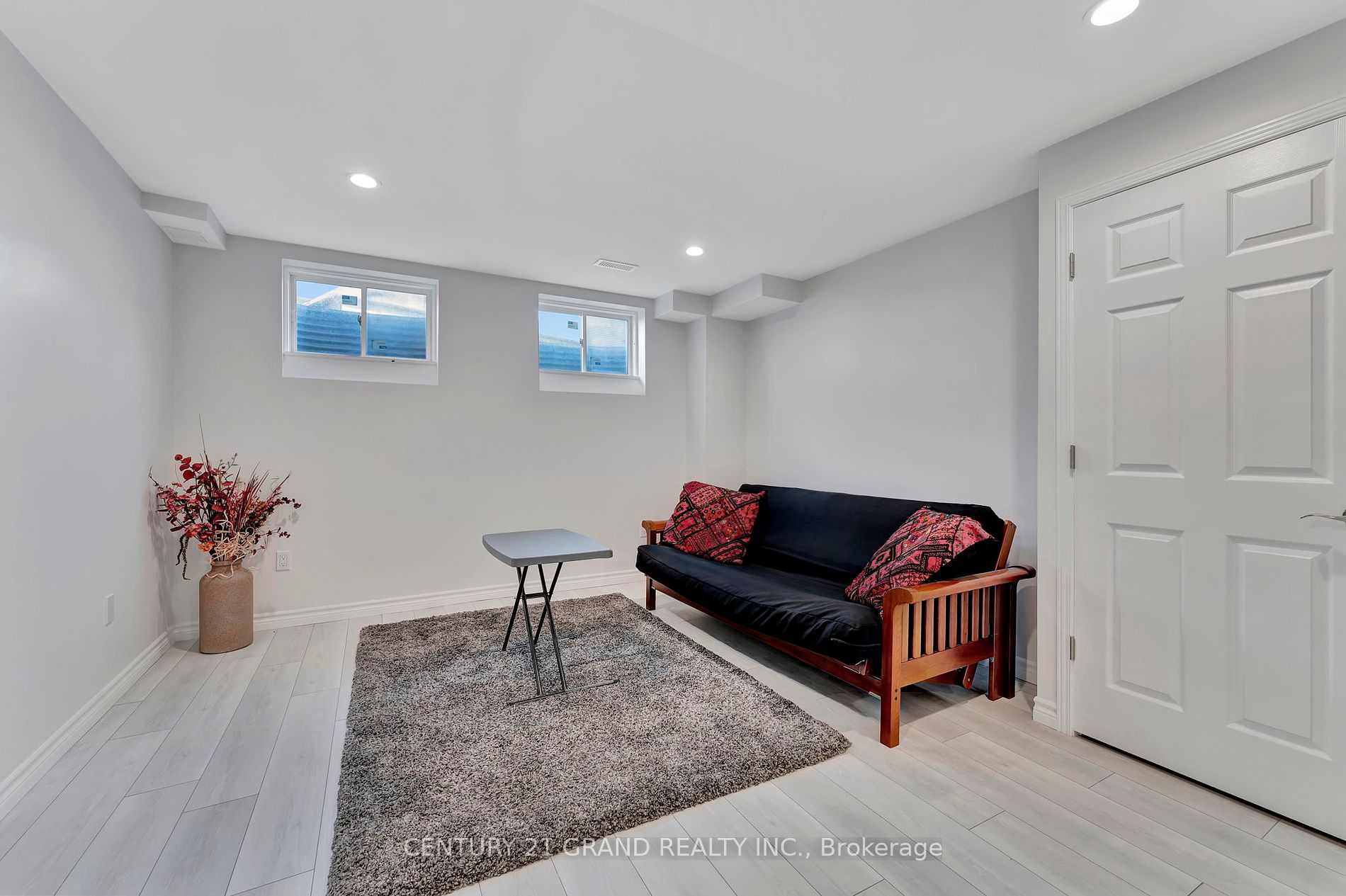 6 Tarrison Street