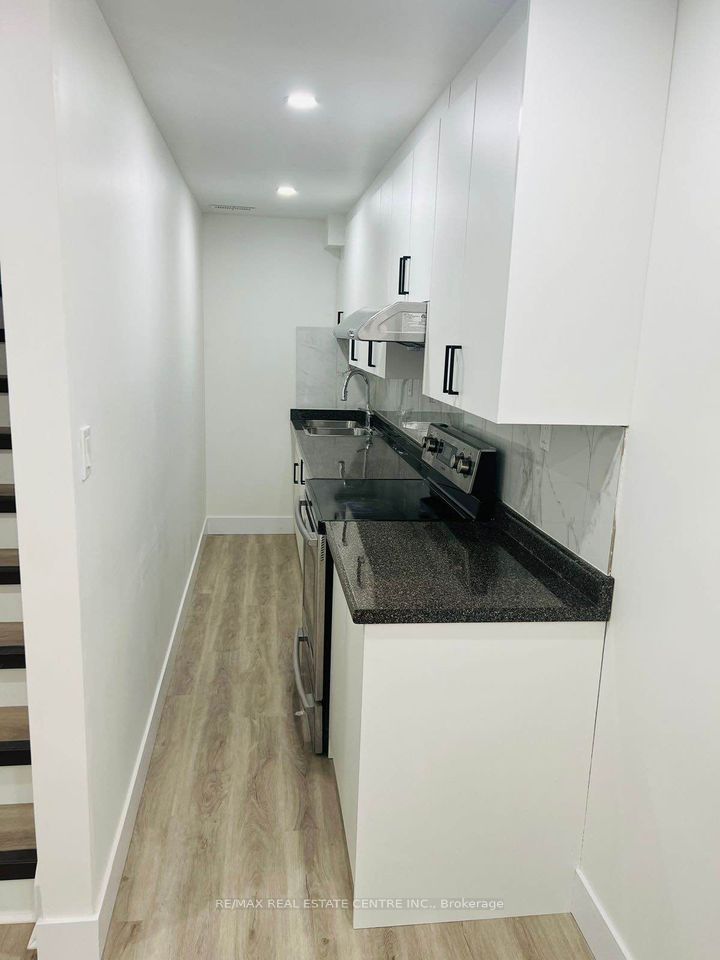 3916 Auckland Avenue #Basemen