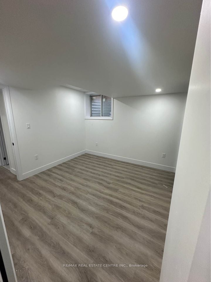 3916 Auckland Avenue #Basemen