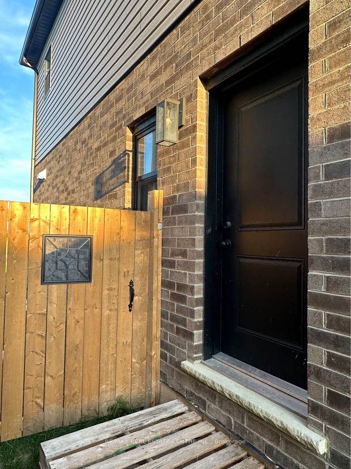 3916 Auckland Avenue #Basemen