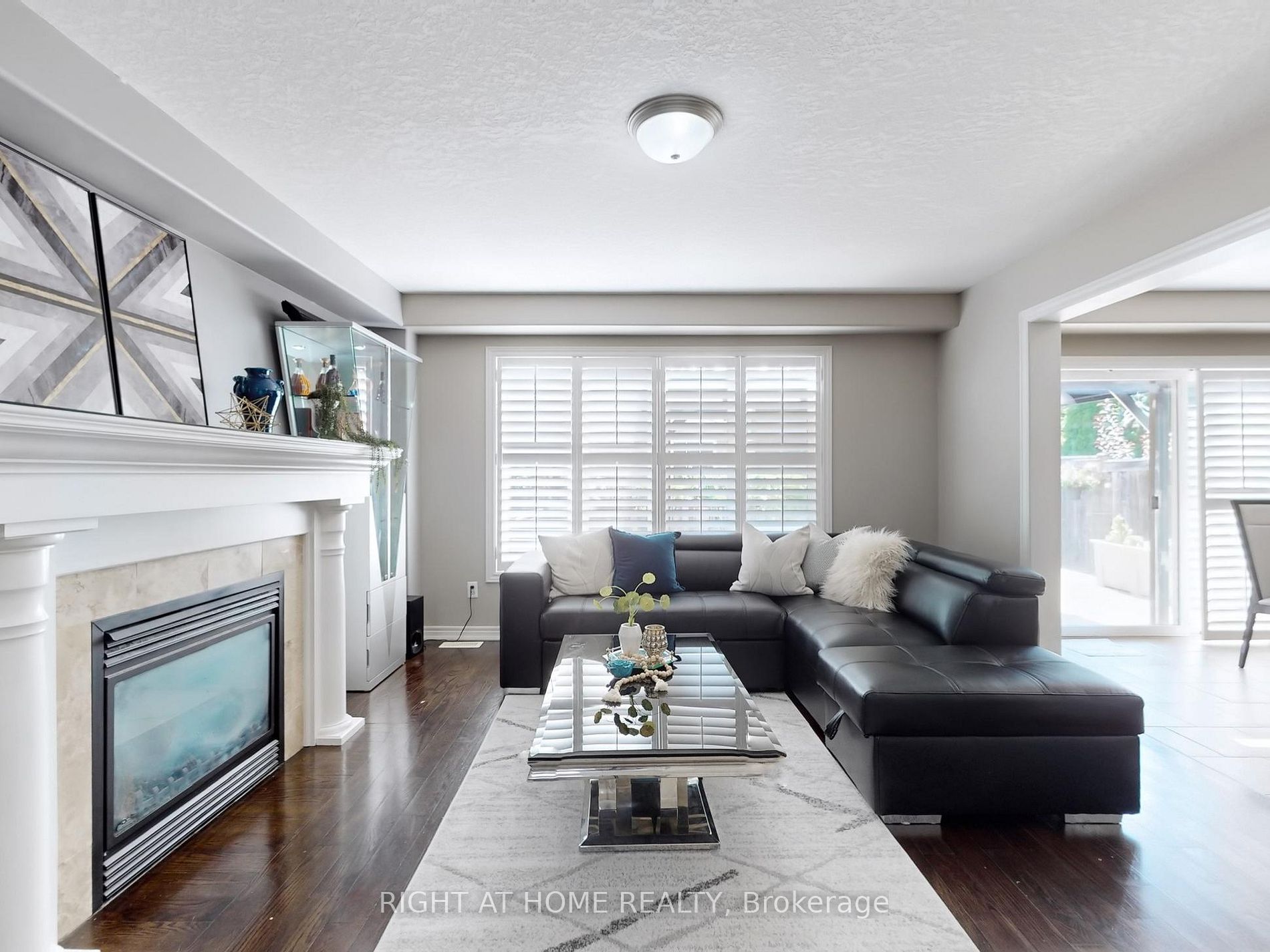 98 Willow Lane