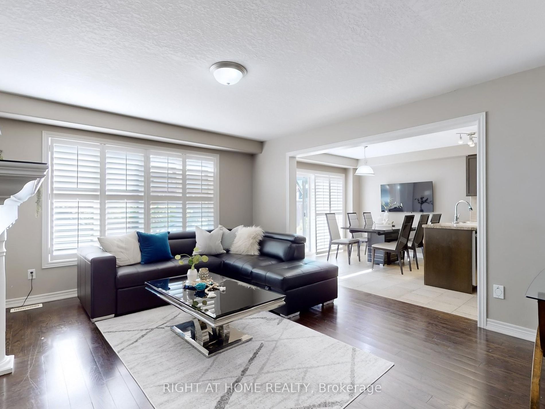 98 Willow Lane