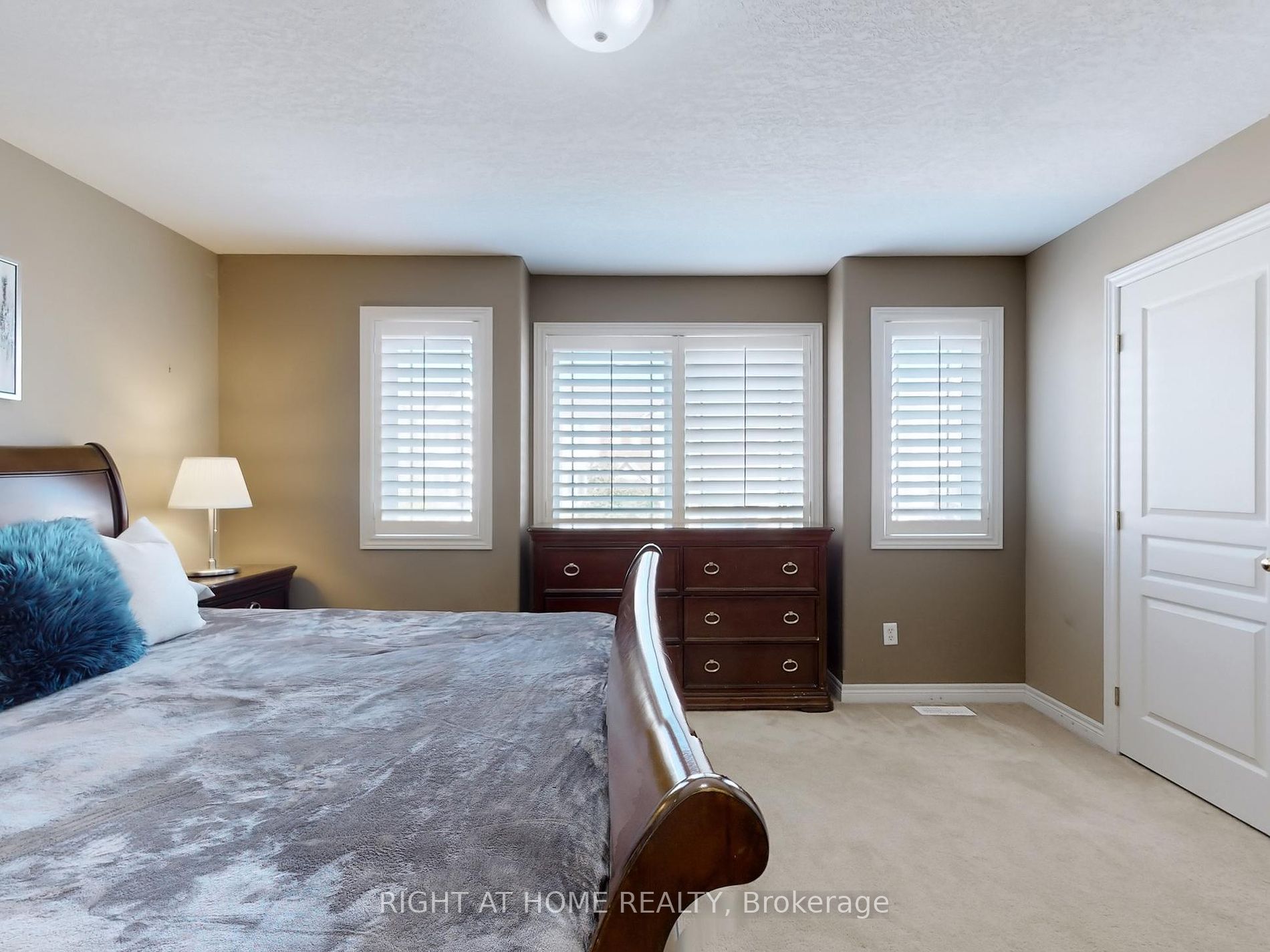 98 Willow Lane