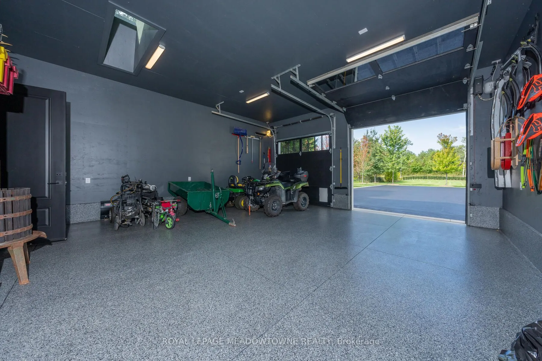 9275 Wellington Rd 50
