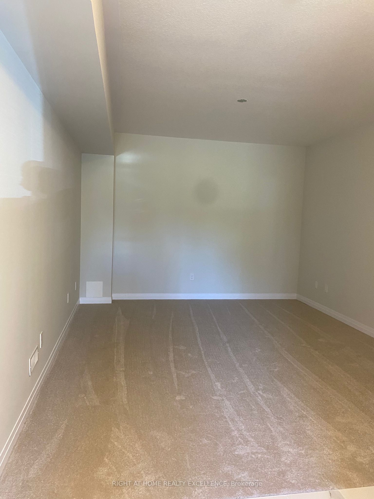 57 Progress Crescent #57