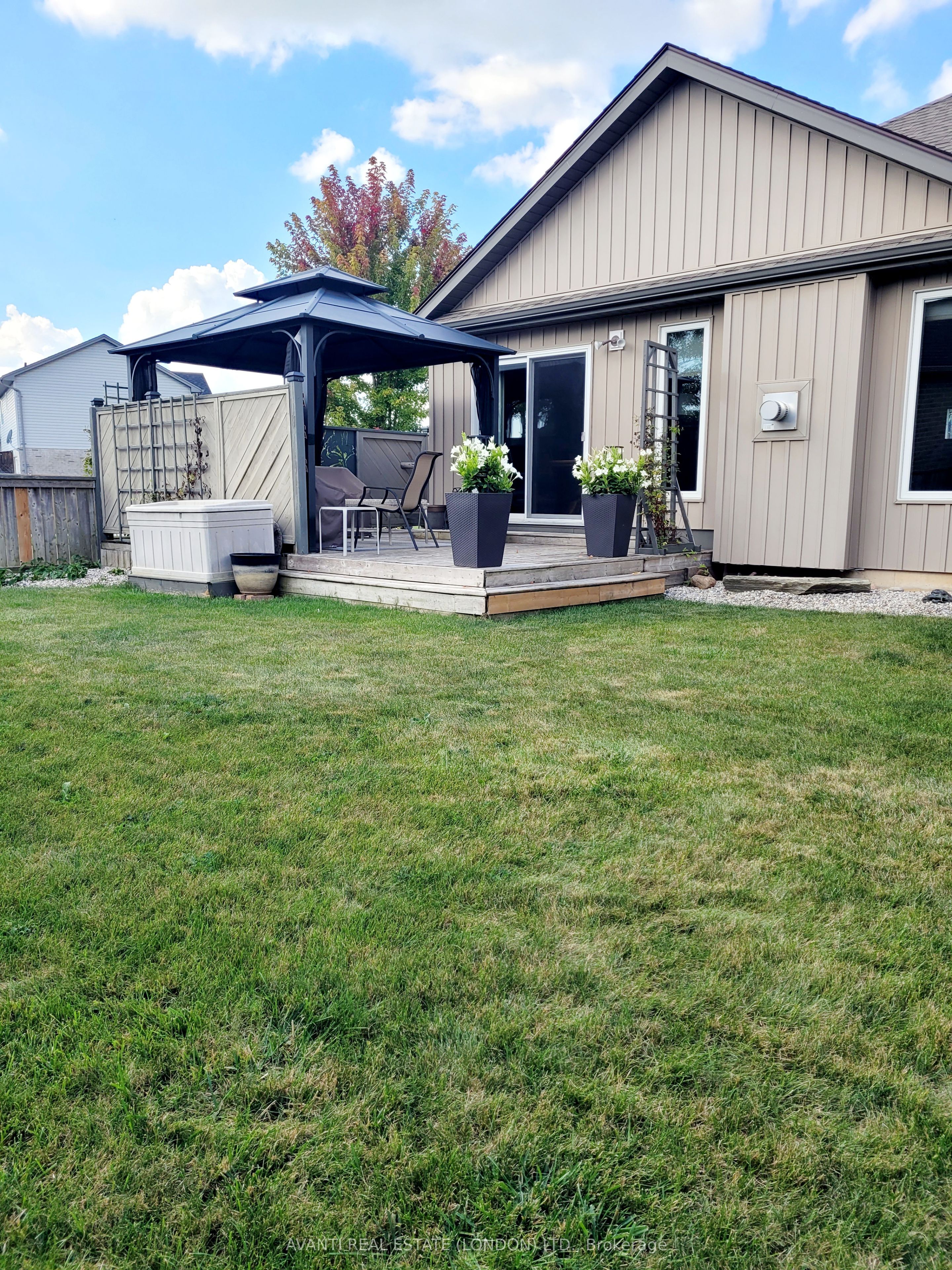 36 Watson Crescent