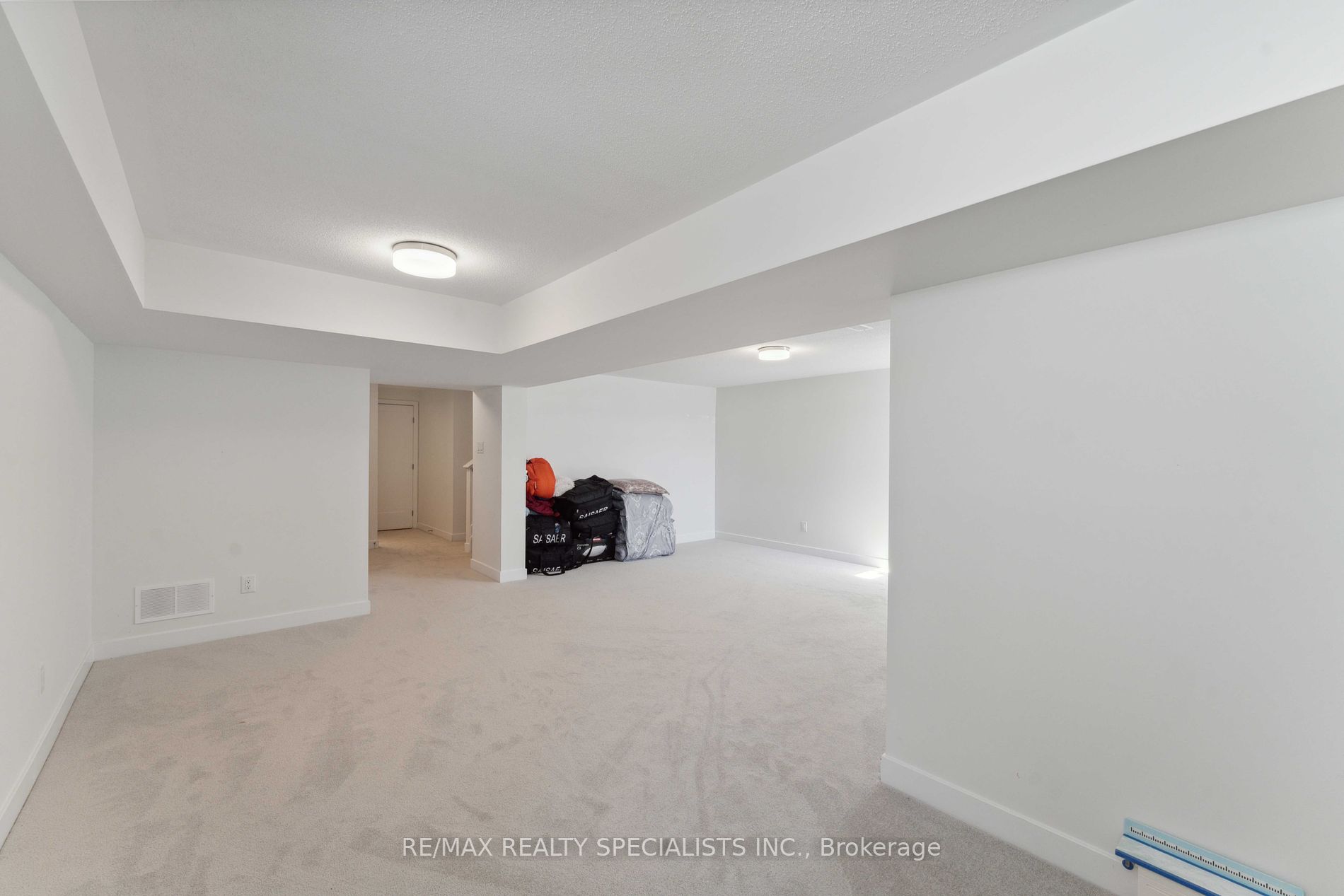 274 Turnbuckle Crescent