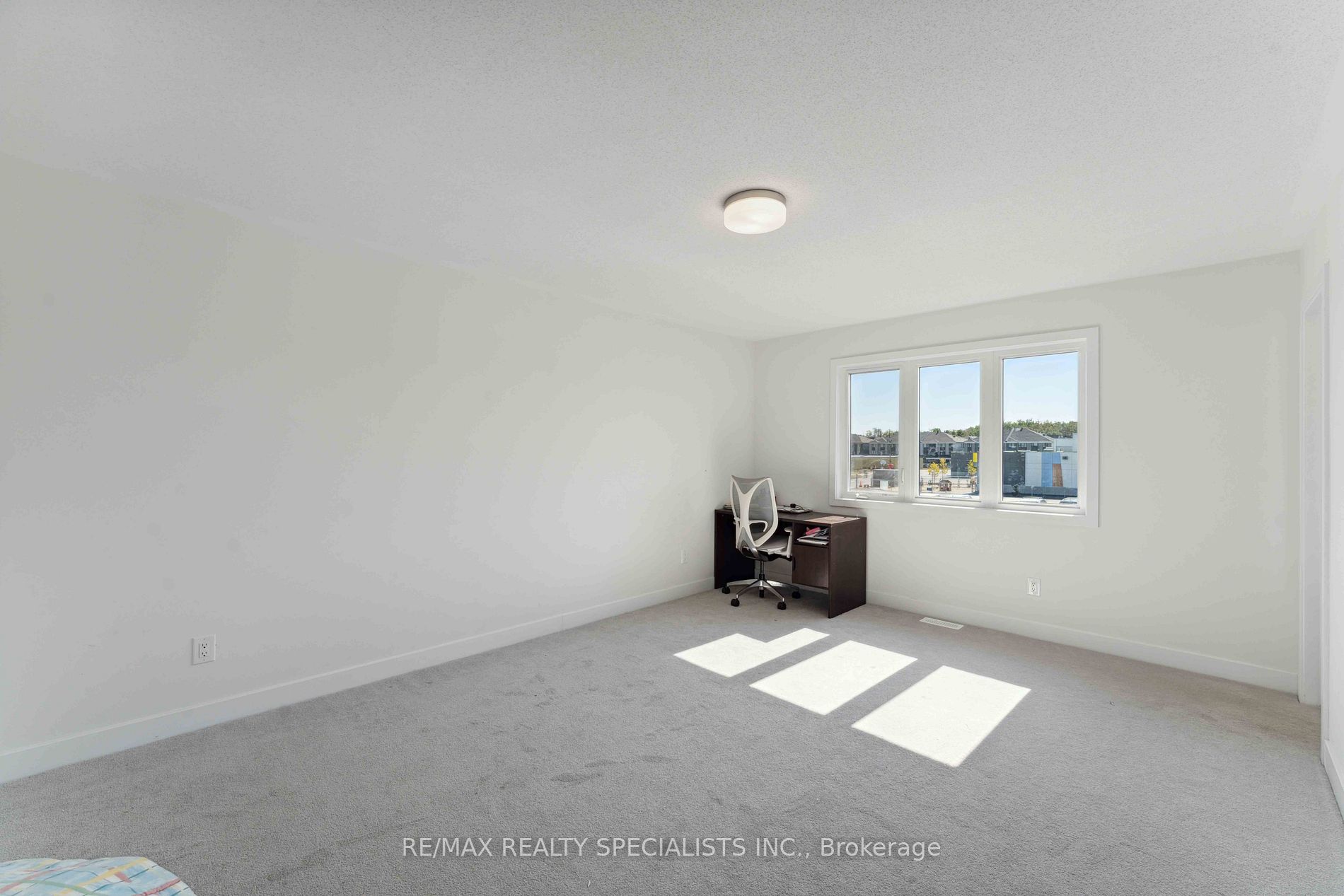 274 Turnbuckle Crescent