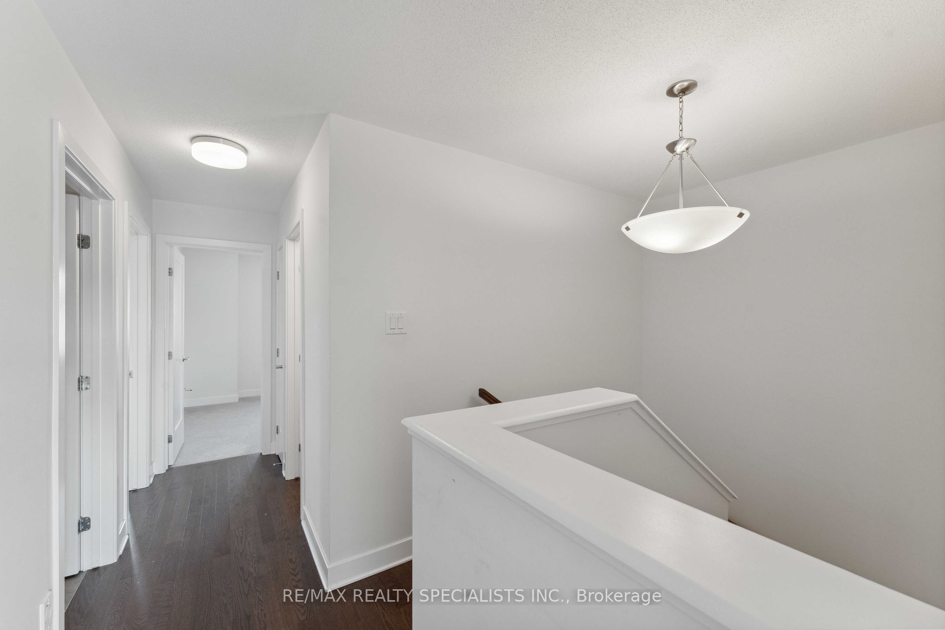 274 Turnbuckle Crescent